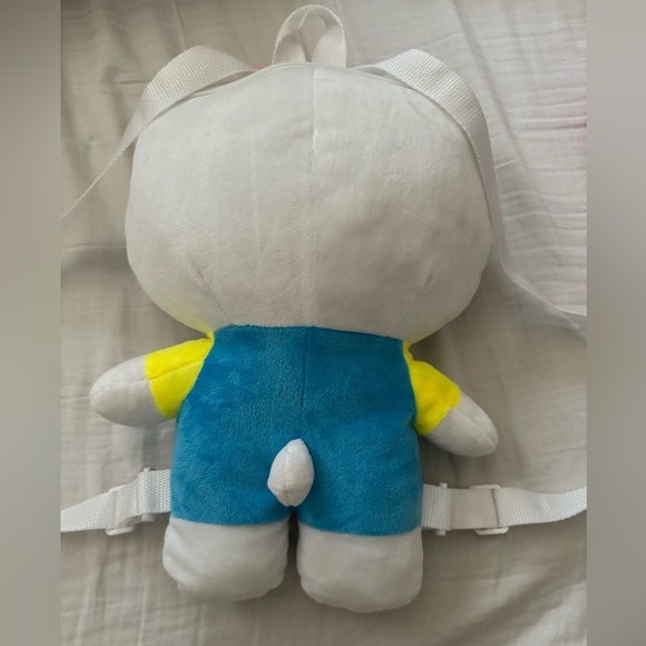 Hello kitty backpack - Picture 2 of 6